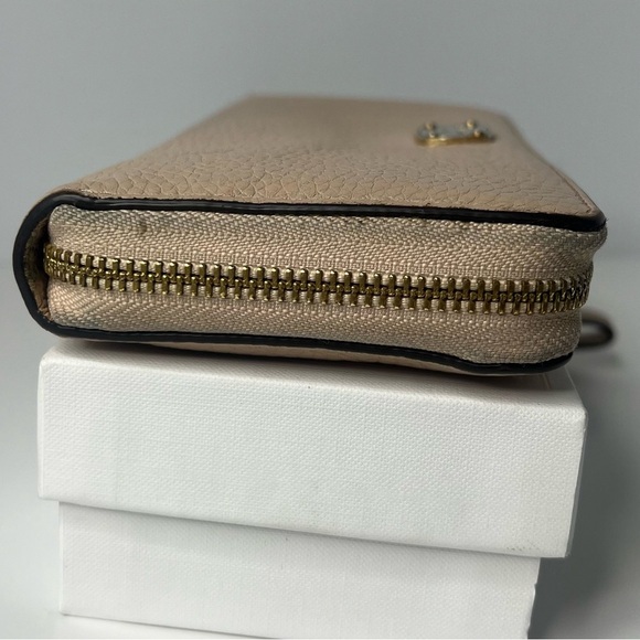 Michael Kors Jet Set Continental Tan Leather Long Zip Around Wallet/Wristlet 💕 - Picture 4 of 14